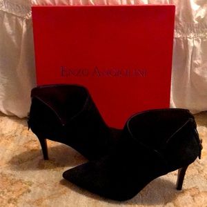 Black Kidsuede bootie by Enzo Angiolini size 6.5 M  Brand new never worn
